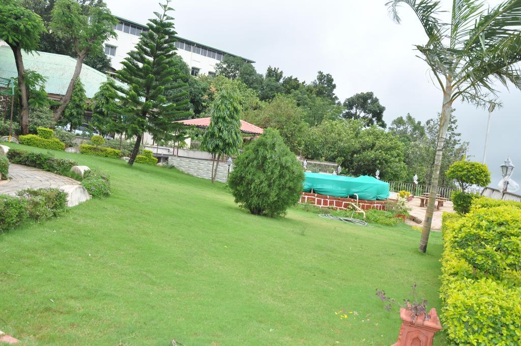 Raval Bunglow Hotell Panchgani Eksteriør bilde